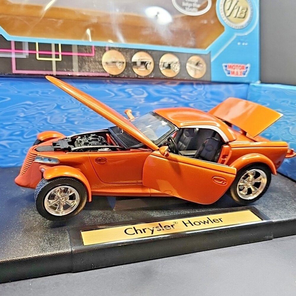 Diecast Car 1/18 Chrysler Howler Motor Max Orange W Box Motor Max 73118 Prowler